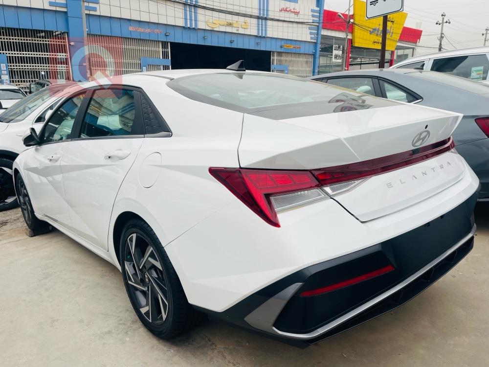 هيونداي النترا